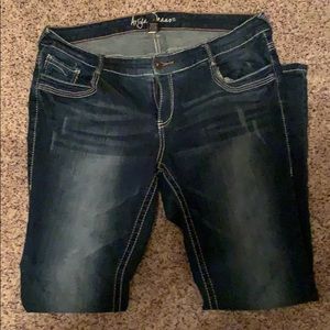 Ariya Jeans Size 16